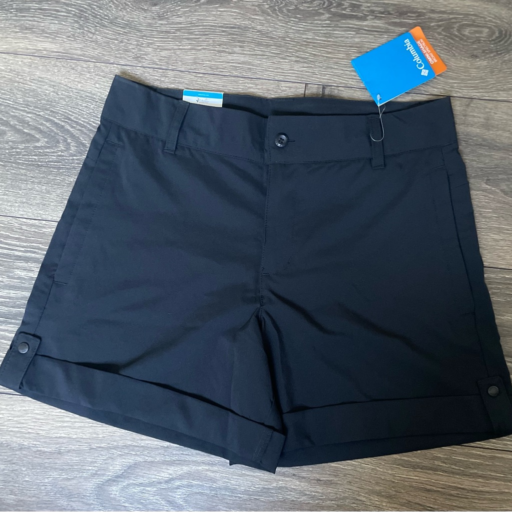 Columbia Women's Dark Shorts